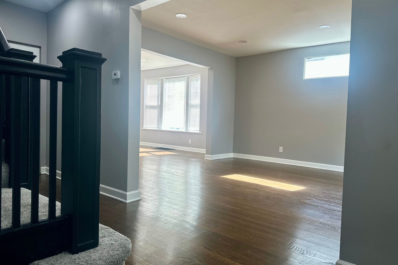 8521 South Carpenter Street Chicago, IL 60620 - Photo 5 of 32