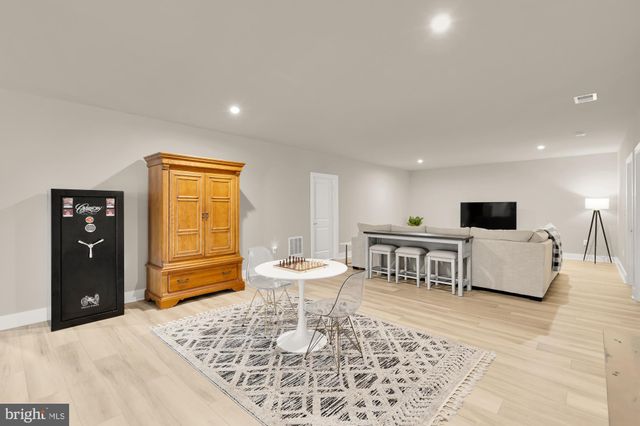 $1,375,000 | 15613 Althea Lane, Gainesville, VA 20155