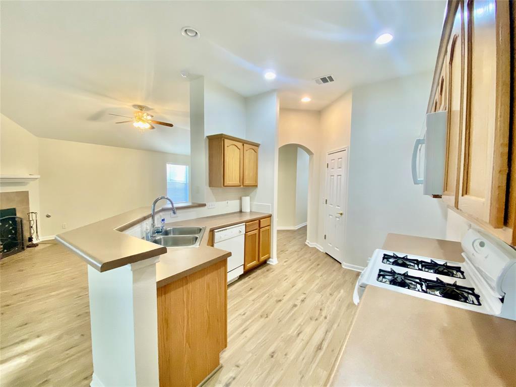 196 Unity Kyle, TX 78640 - Photo 7 of 24