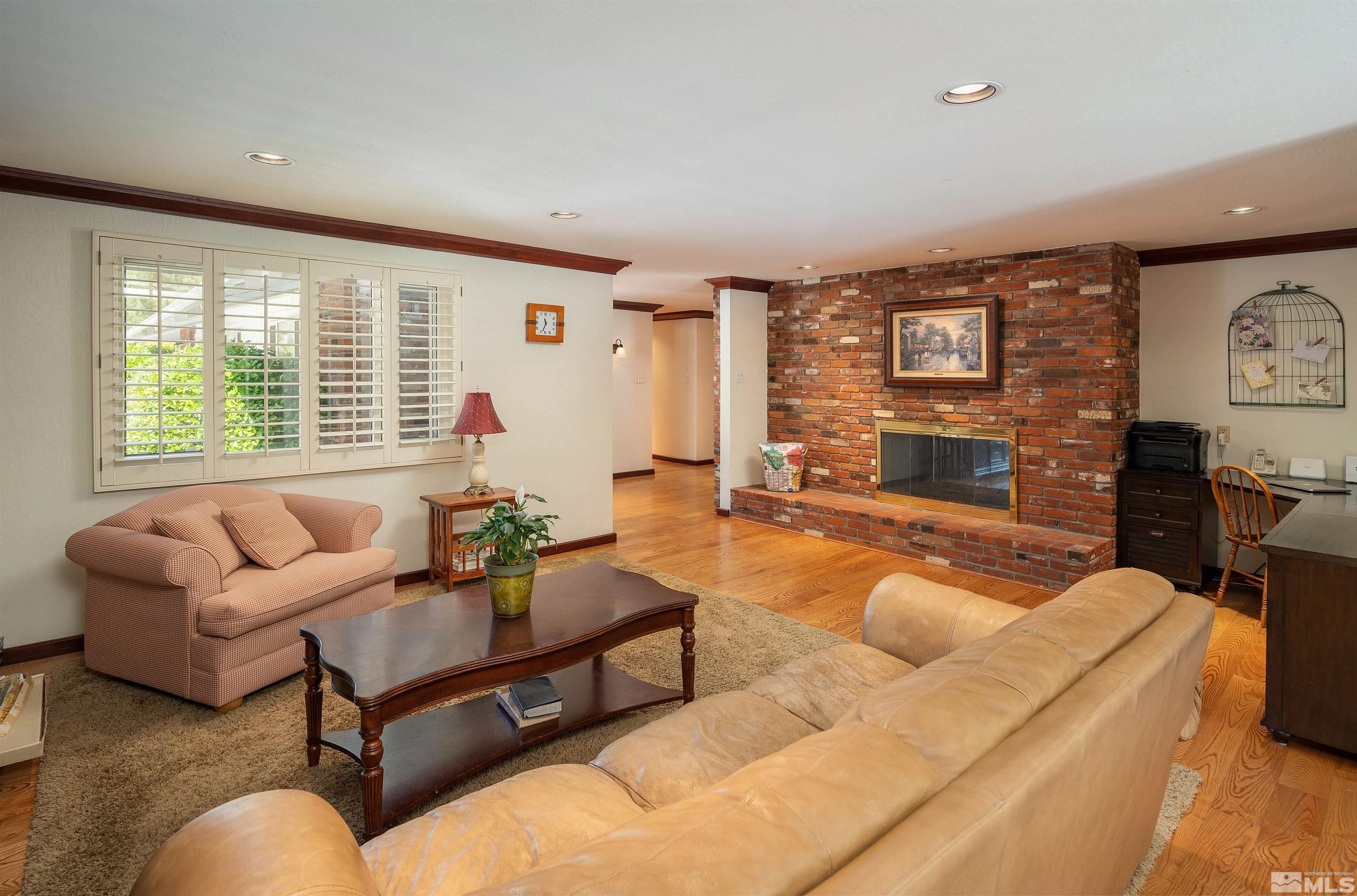 2210 Eva Adams Drive Reno, NV 89509 - Photo 5 of 37 Photo 5