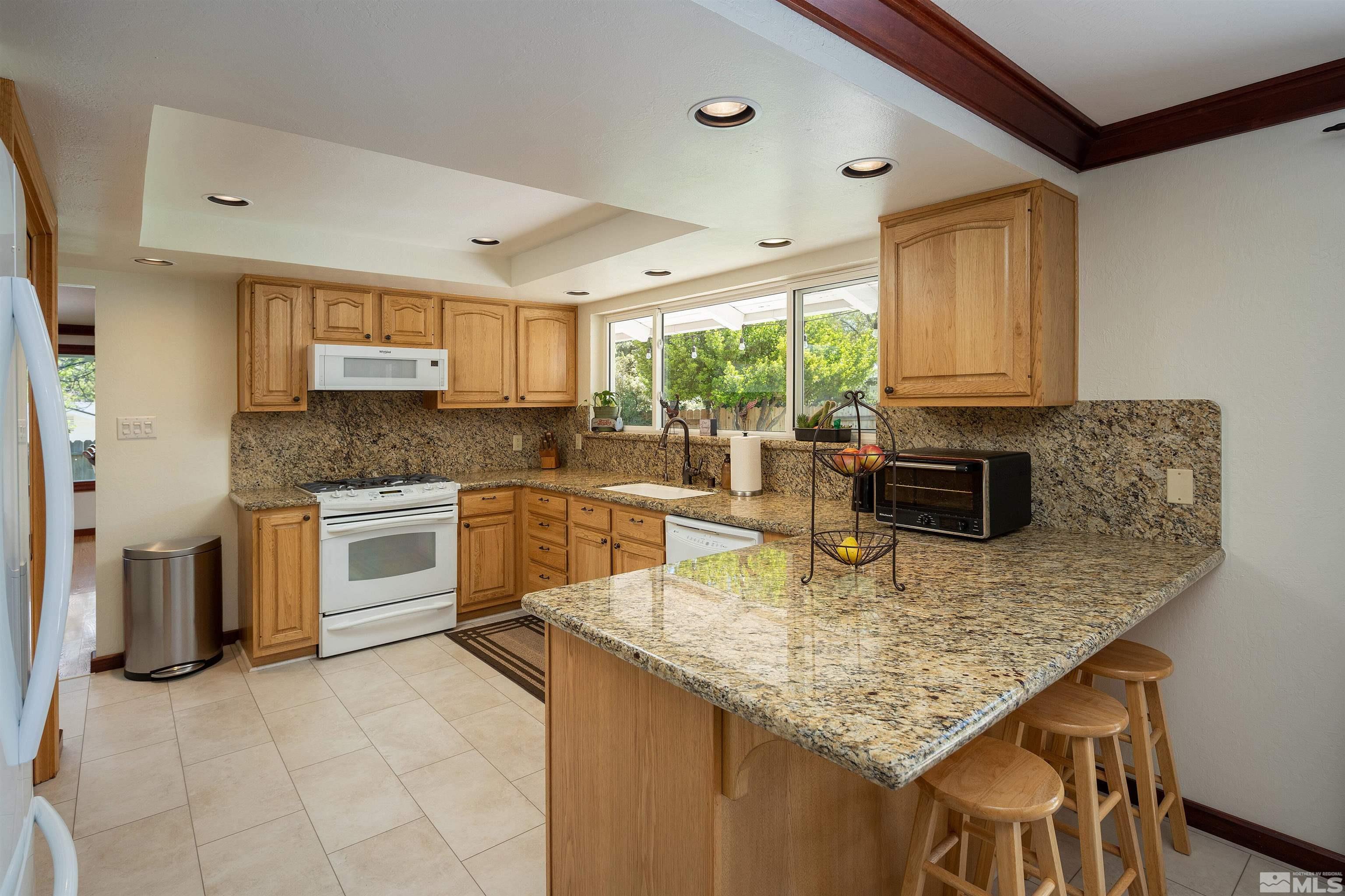 2210 Eva Adams Drive Reno, NV 89509 - Photo 10 of 37 Photo 10