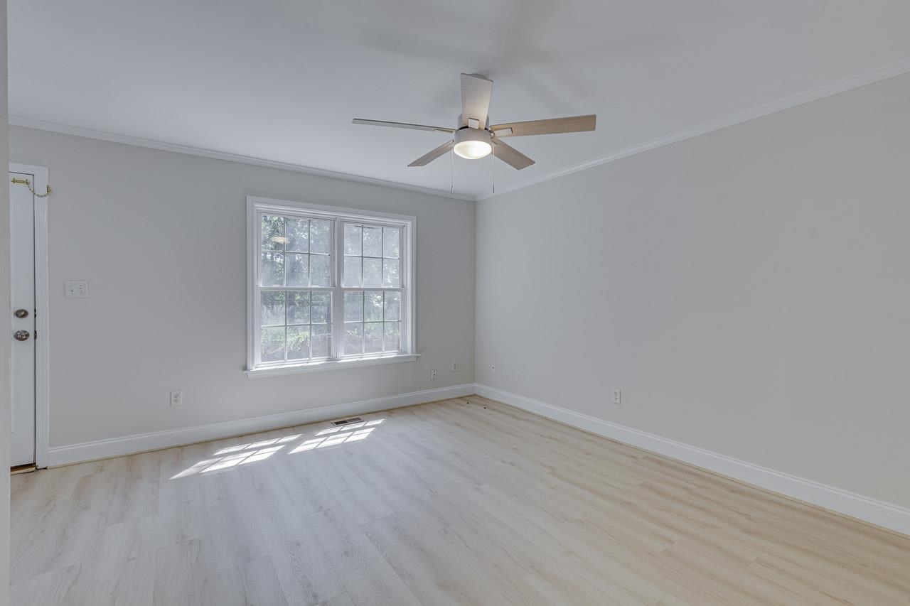 1515 A Marina Road Anderson, SC 29625 - Photo 15 of 37