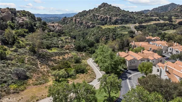 $640,000 | 22327 Golden Canyon Circle, Chatsworth, CA 91311