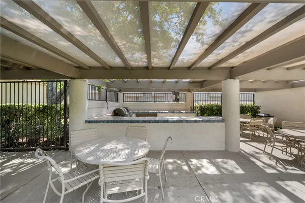 $640,000 | 22327 Golden Canyon Circle, Chatsworth, CA 91311