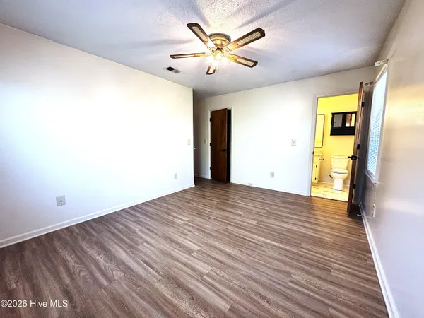 $1,995 | 601 Barclay Hills Drive, Wilmington, NC 28405