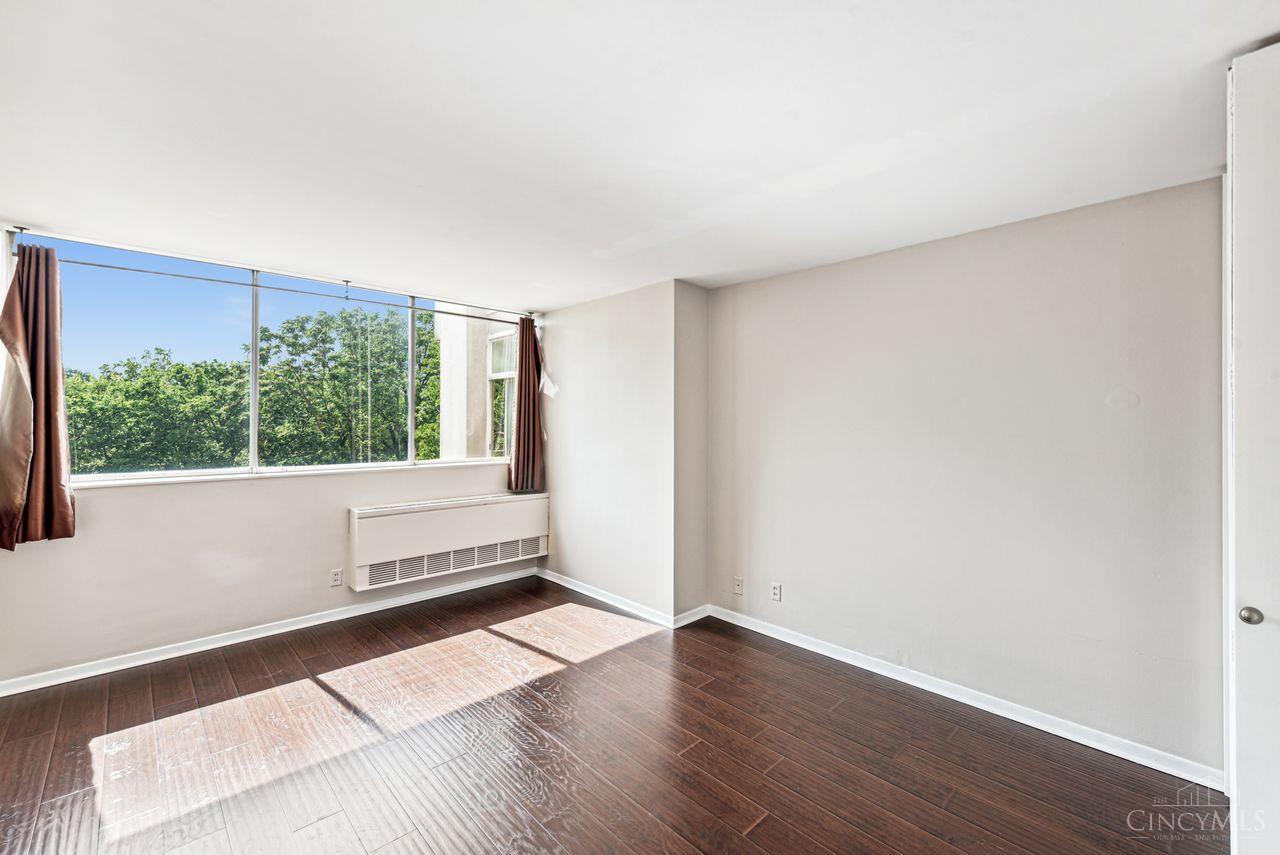 2324 Madison Road, Unit 408 Cincinnati, OH 45208 - Photo 25 of 36 Gallery Image 25