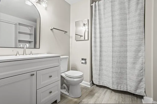 $234,900 | 3913 Saratoga Avenue, Unit G306, Downers Grove, IL 60515