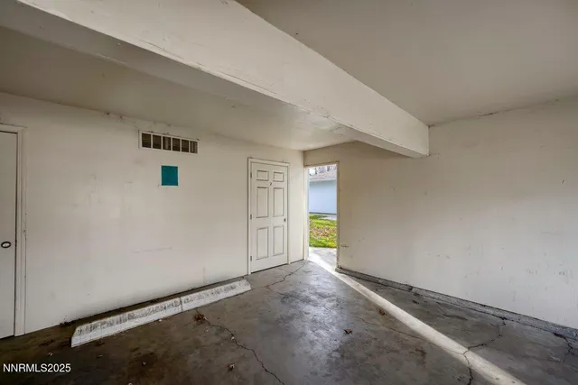 a view of livingroom with hardwood floor and window