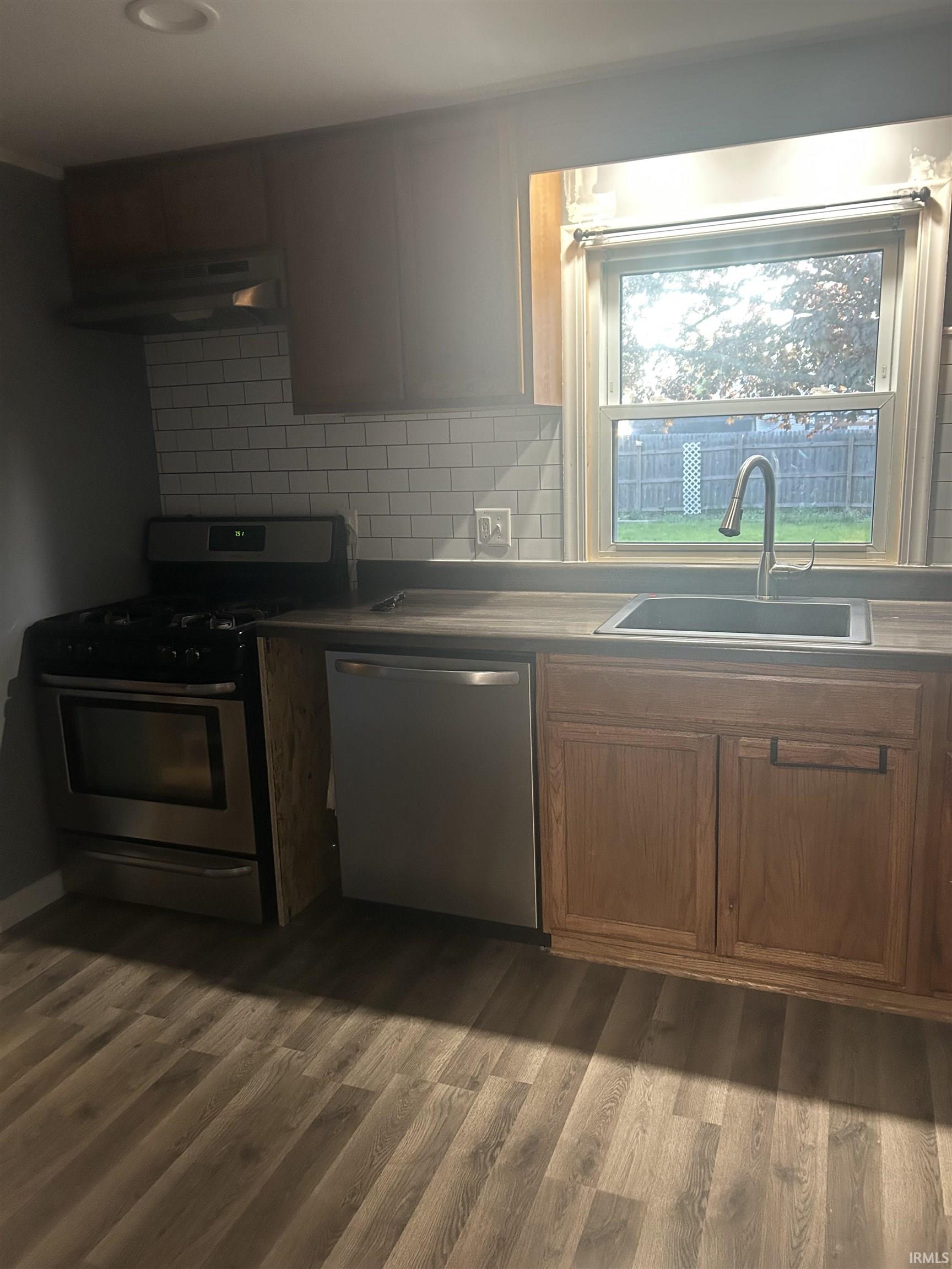 504 South 5th Street Decatur, IN 46733 - Photo 5 of 12