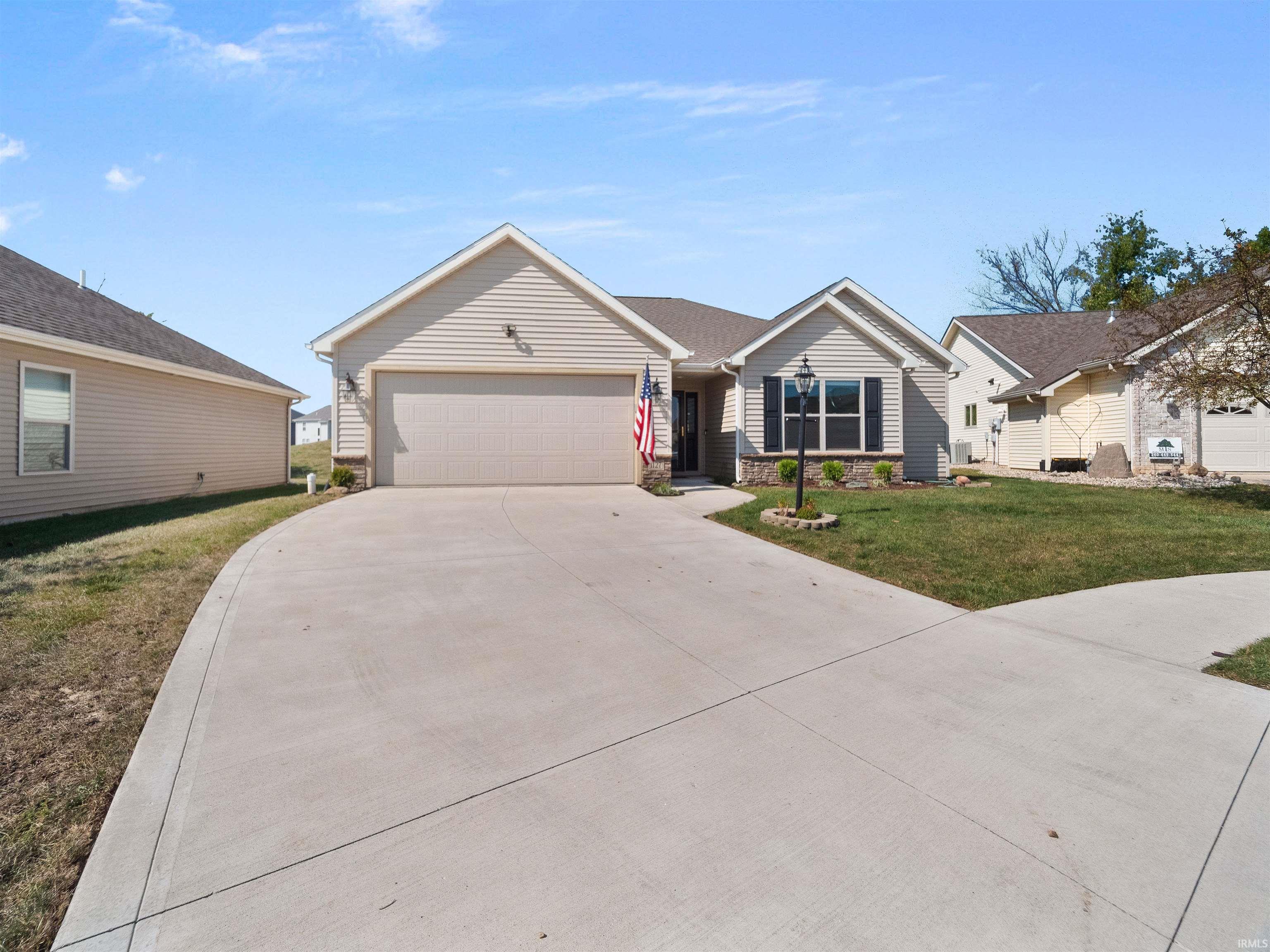 1127 Crocus Lane Fort Wayne, IN 46818 - Photo 3 of 36 Gallery Image 3