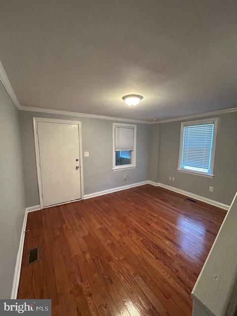 2821 Round Road Baltimore, MD 21225 - Photo 11 of 29
