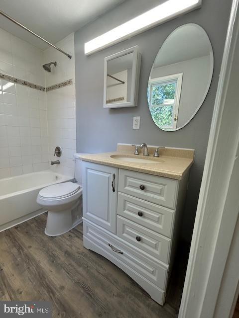 2821 Round Road Baltimore, MD 21225 - Photo 18 of 29