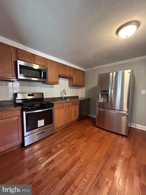 2821 Round Road Baltimore, MD 21225 - Photo 7 of 29