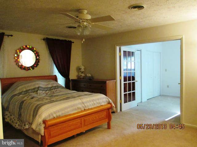177 Kinlock Road Inwood, WV 25428 - Photo 21 of 29 view into sitting room