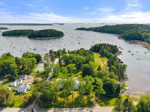 $949,000 | 1 Steamboat Wharf Road, Brooksville, ME 04617