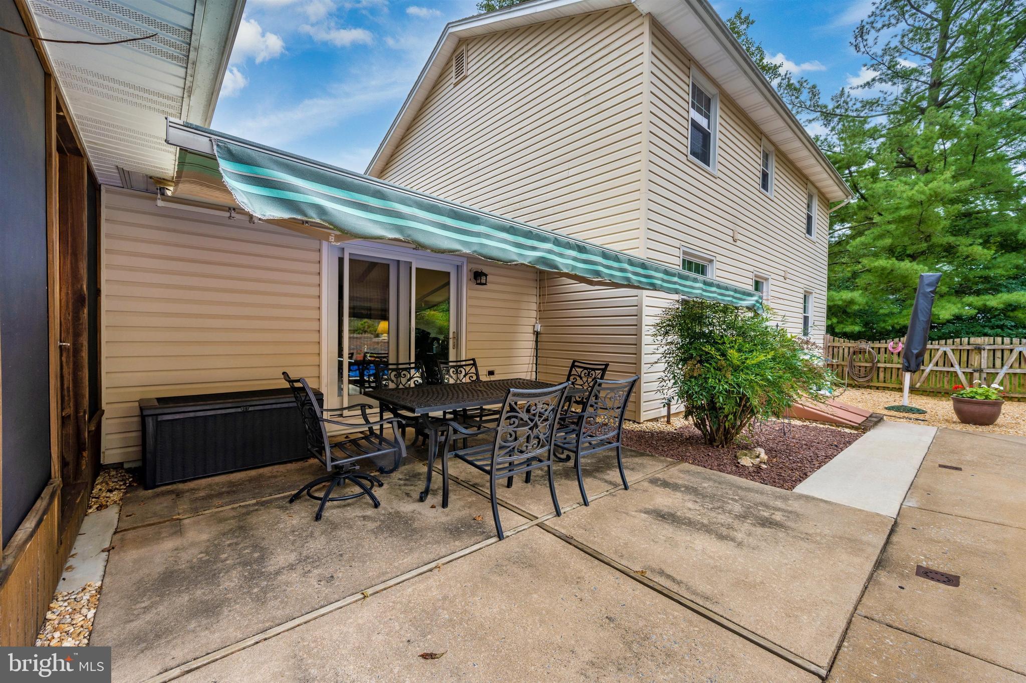 5602 Woodlyn Road Frederick, MD 21703 - Photo 15 of 81 Patio