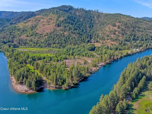 $699,900 | 18320 State Highway 3, Cataldo, ID 83810