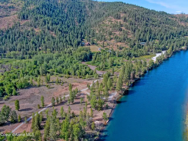 $699,900 | 18320 State Highway 3, Cataldo, ID 83810