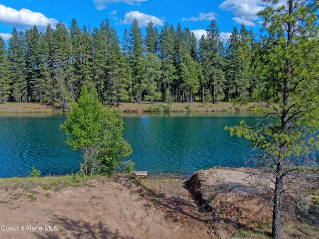 $699,900 | 18320 State Highway 3, Cataldo, ID 83810
