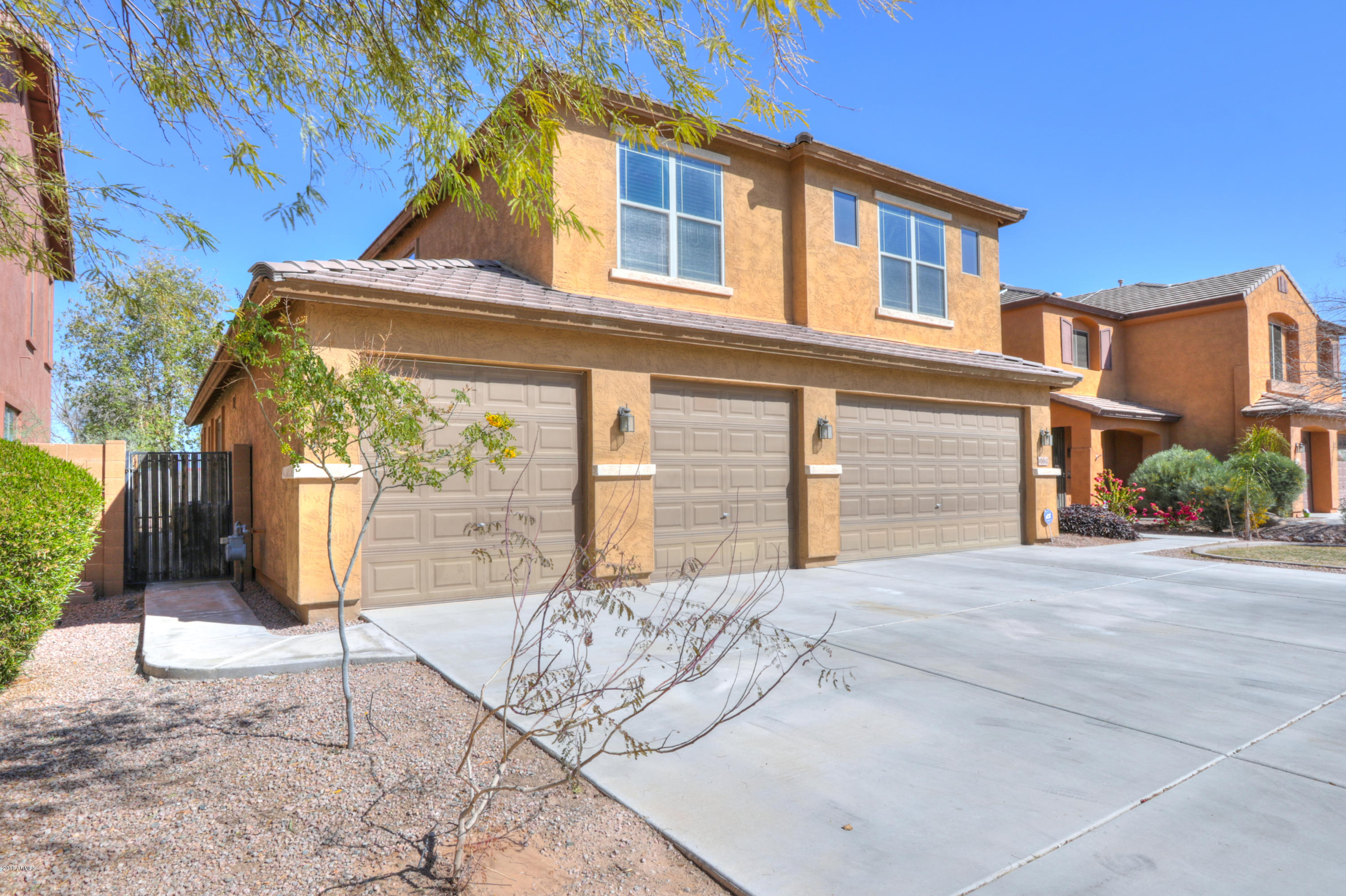 45662 West Mountain View Road Maricopa, AZ 85139 - Photo 2 of 64 East front fascia