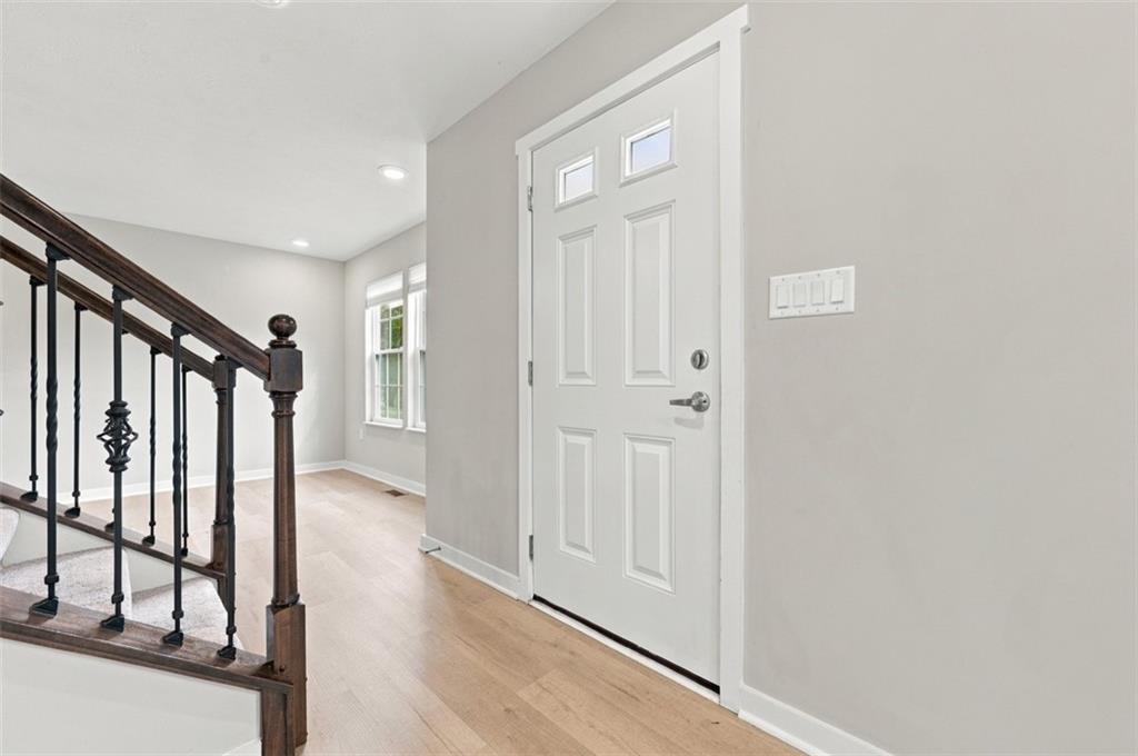 2570 Willowbrook Road Pittsburgh, PA 15241 - Photo 13 of 41 Gallery Image 13