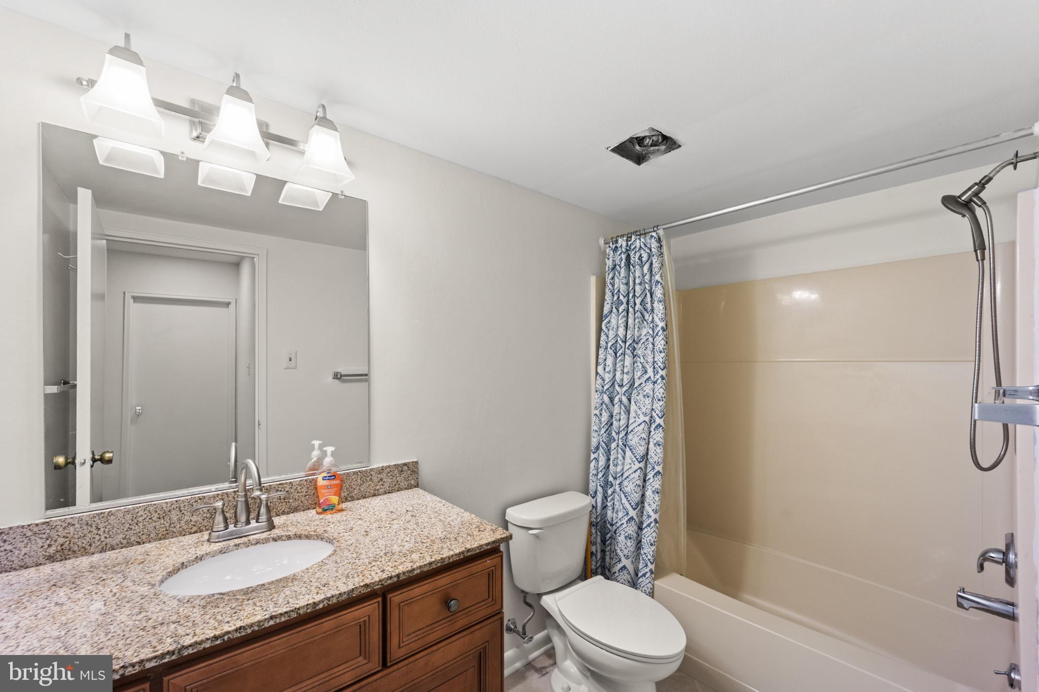 1607 Raintree Lane, Unit 1607 Malvern, PA 19355 - Photo 17 of 35