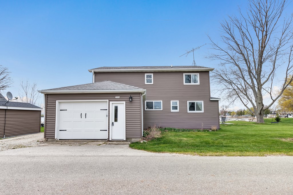 3904 Sand Bay Point Road Sturgeon Bay, WI 54235 - Photo 24 of 45