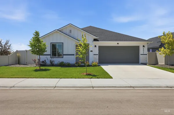 $439,900 | 3811 West Maypearl Street, Meridian, ID 83642
