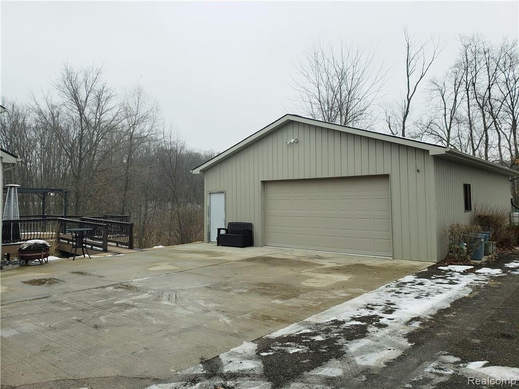 9405 Irish Road Goodrich, MI 48438 - Photo 2 of 32 20181201_140907.jpg