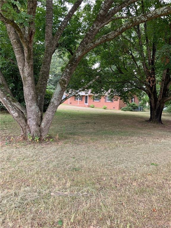 2611 Weddington Road Monroe, NC 28110 - Photo 6 of 32 Gallery Image 6