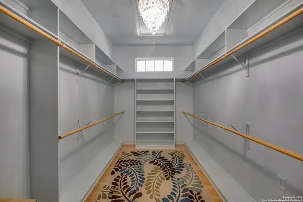 a walk in closet