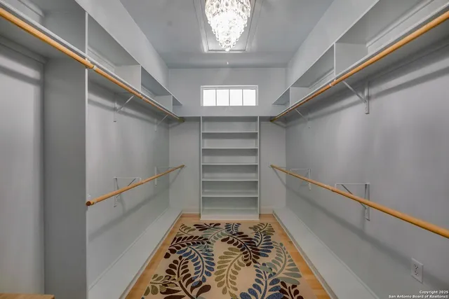 a walk in closet