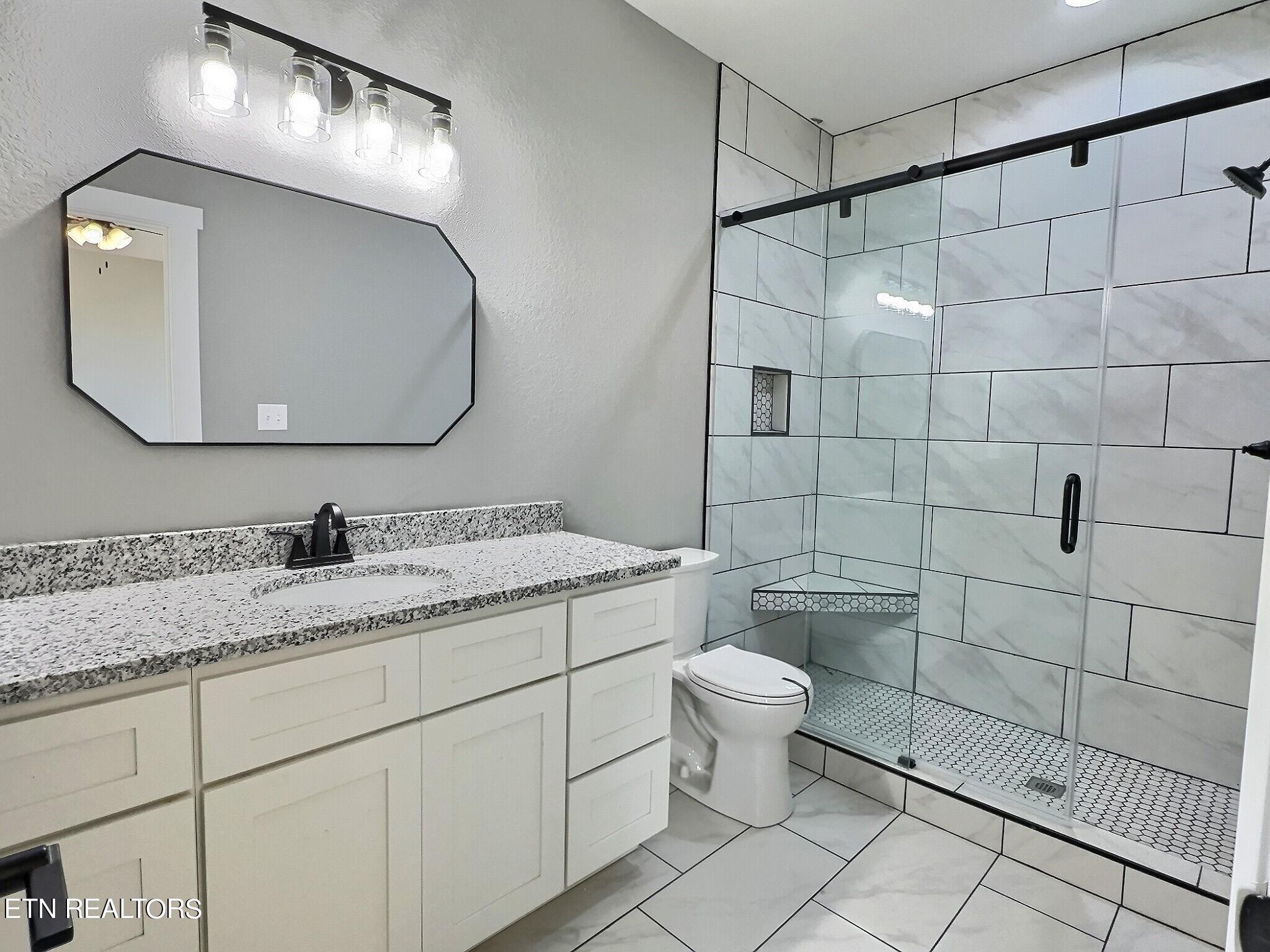 162 Lakeshore Bay Road Jefferson City, TN 37760 - Photo 9 of 22 IMG_3743