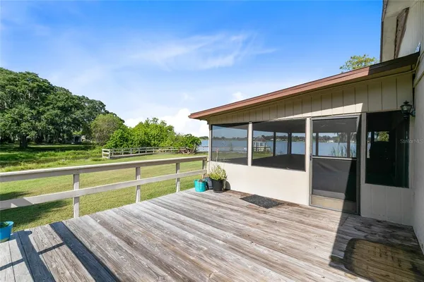 $1,550 | 1040 South Buena Vista Drive, Unit 1050, Lake Alfred, FL 33850