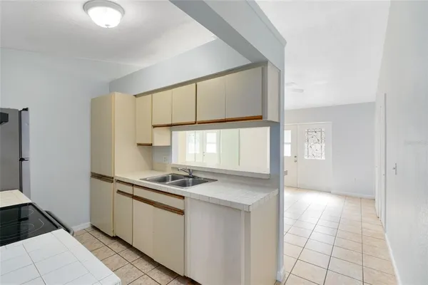 $1,550 | 1040 South Buena Vista Drive, Unit 1050, Lake Alfred, FL 33850