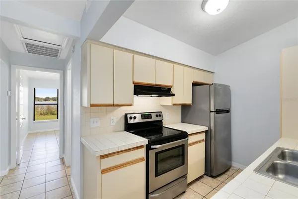 $1,550 | 1040 South Buena Vista Drive, Unit 1050, Lake Alfred, FL 33850