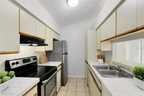 $1,550 | 1040 South Buena Vista Drive, Unit 1050, Lake Alfred, FL 33850