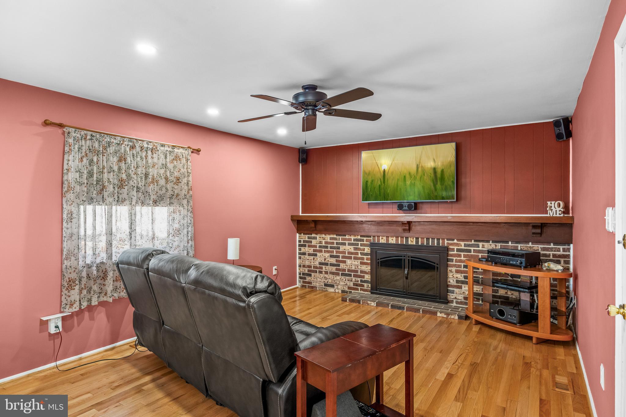 209 Yardley Road Delran, NJ 08075 - Photo 8 of 25