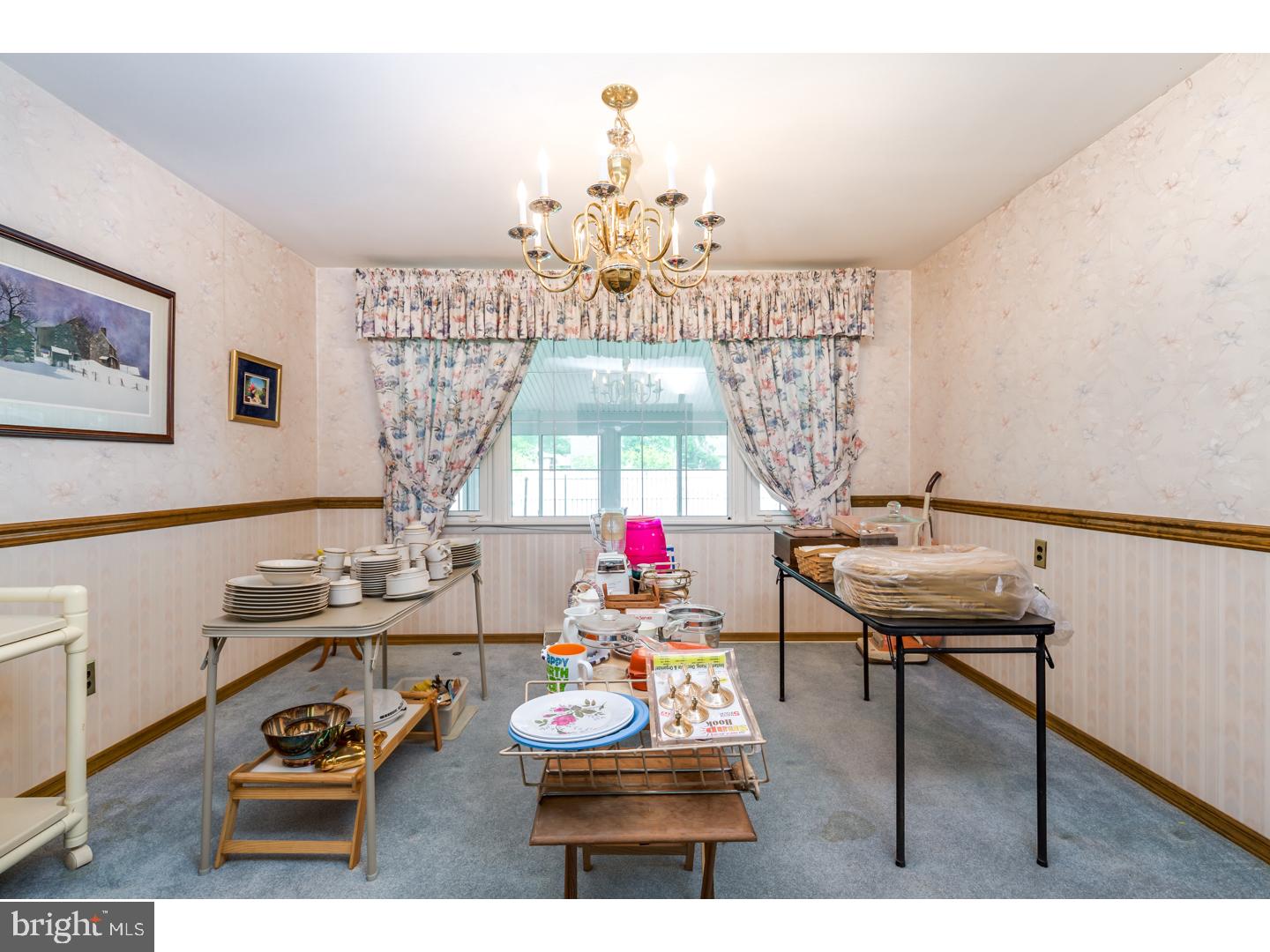 127 Ashbrook Road Cherry Hill, NJ 08034 - Photo 6 of 25 Gallery Image 6