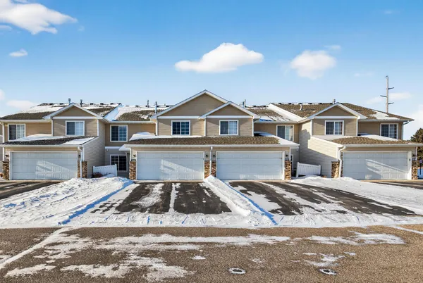 $239,900 | 1316 Raintree Lane, Waconia, MN 55387