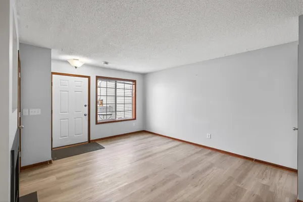 $243,900 | 1316 Raintree Lane, Waconia, MN 55387