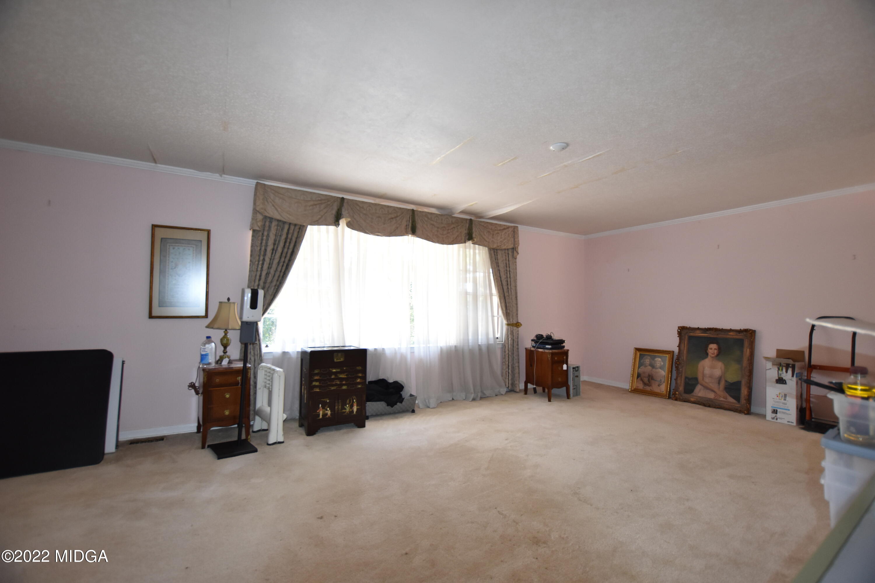 2159 General Winship Drive Macon, GA 31204 - Photo 18 of 31 a view of empty room with furniture and a window