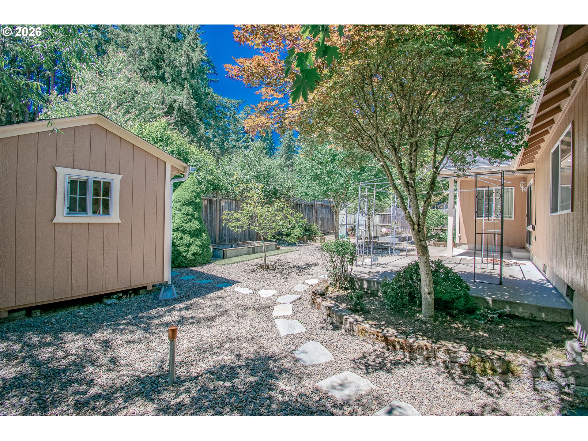 196 Buttercup Loop Cottage Grove, OR 97424 - Photo 32 of 44 Gallery Image 32