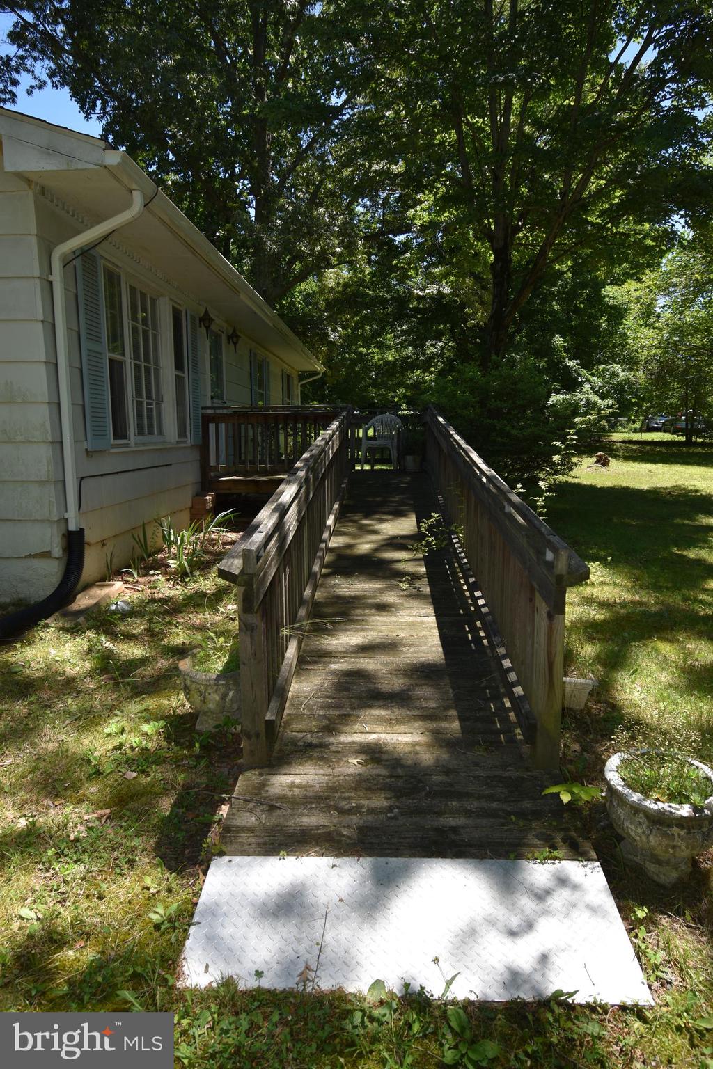 9110 Keyser Road Nokesville, VA 20181 - Photo 11 of 24 Gallery Image 11