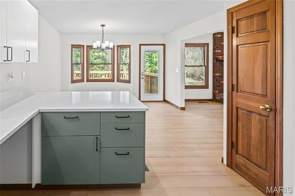 $340,000 | 211 Belden Drive, Edwardsville, IL 62025