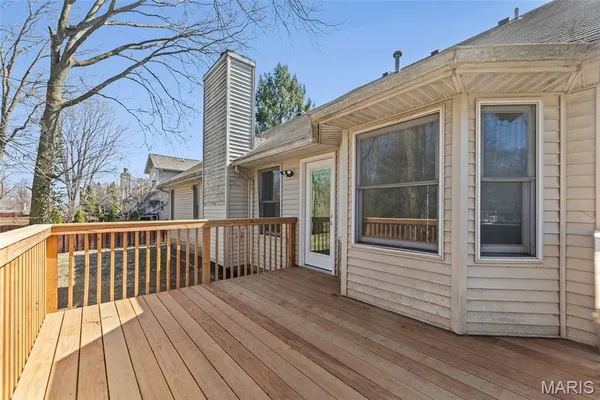 $340,000 | 211 Belden Drive, Edwardsville, IL 62025