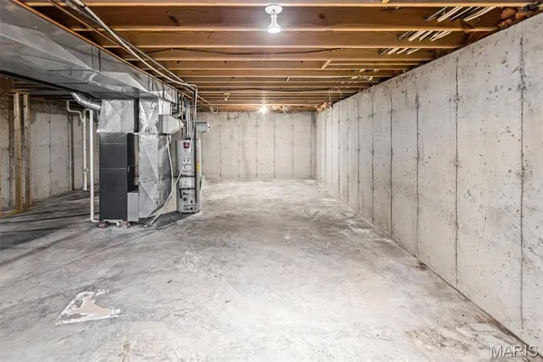 $340,000 | 211 Belden Drive, Edwardsville, IL 62025