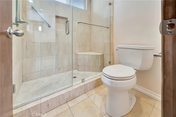 $5,200 | 19716 Hatton Street, Winnetka, CA 91306