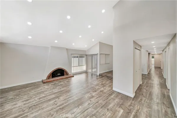 $5,200 | 19716 Hatton Street, Winnetka, CA 91306