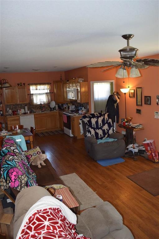 2176 Hurricane Road Huntsville, TN 37756 - Photo 18 of 33 lower level